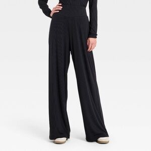 Target All in Motion Black Wide-Leg Pants